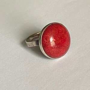 Elegant Vintage Coral Ring Marked 800 and Sterling Silver